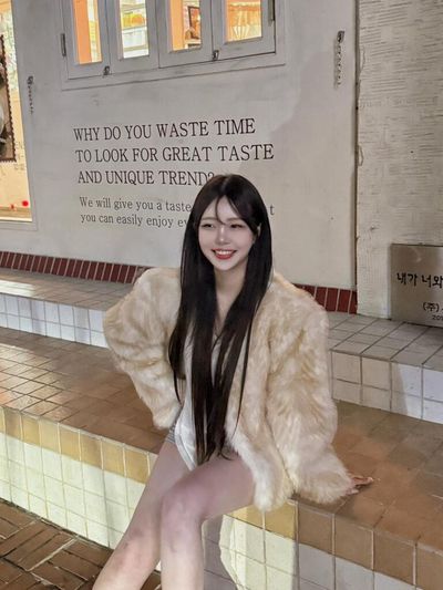 product-detail-image