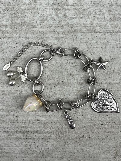 Limited charm bracelet5 | amood(アムード) - 一番賢いショッピングアプリ