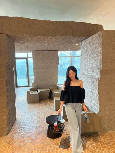 product-detail-image
