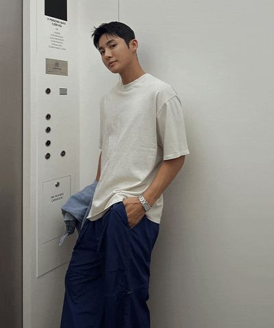 product-detail-image