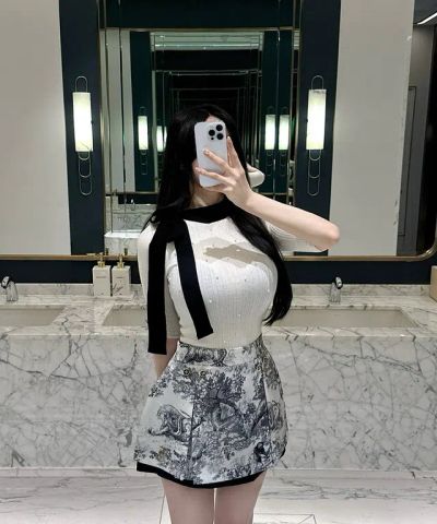 product-detail-image