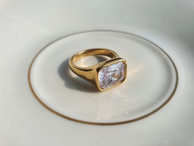 product-detail-image